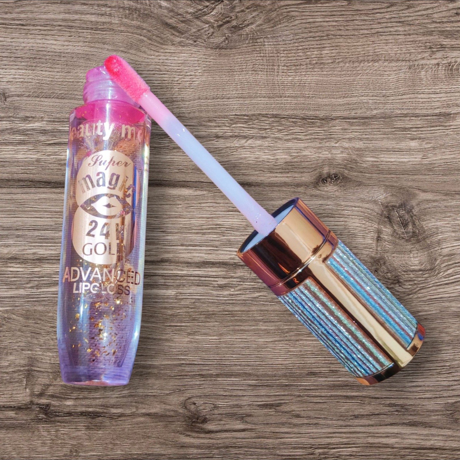 image (27) Beauty Model 24K Gold Advanced Lip Gloss – Glossy Hydrating Lip Care - Image 1